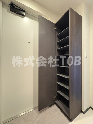 【収納】 | グローリオシェルト南烏山 | シューズBOX※クリーニング完了前※