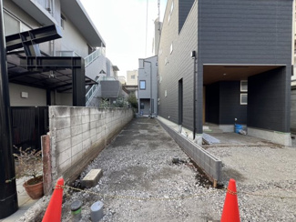 【駐車場】 | 敷地延長部分に車を２台駐車可能です。