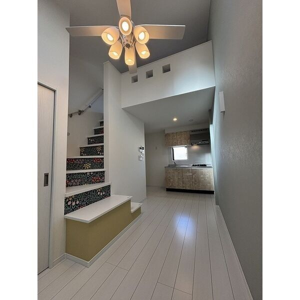 Villeneuves下小田井の居間・リビング