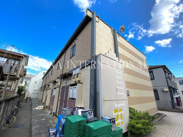 レオパレスウィステーリア平和台の外観