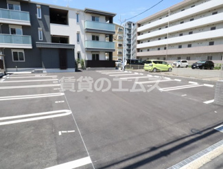 【駐車場】 | ラコルト板付の駐車場
