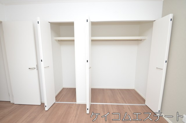 新築住宅　プラザコート永犬丸南町3丁目の収納|主寝室8.0帖