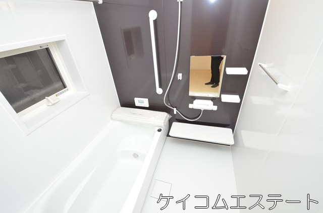 新築住宅　プラザコート永犬丸南町3丁目の浴室