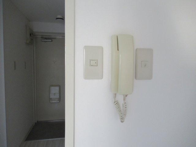 MＴビルの設備|インターホンがあるので急な来客でも安心です
