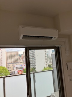 アドバンス神戸パーチェの居間・リビング|エアコン付いています。