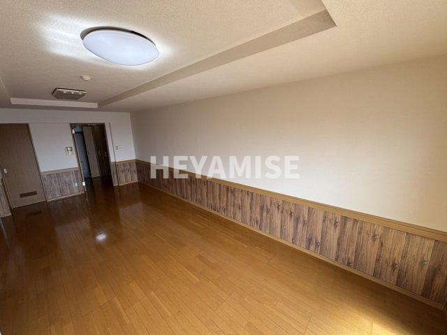 カルディア池田の居間・リビング