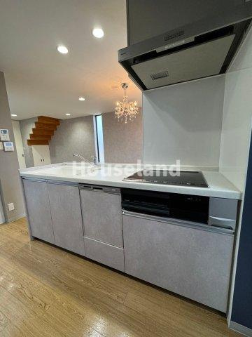 桑山利宮のキッチン