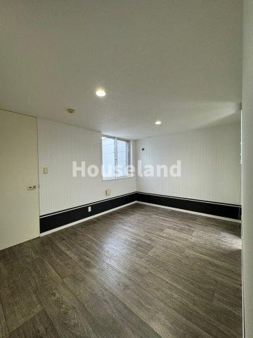 桑山利宮の洋室