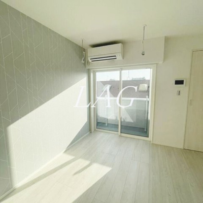 【居間・リビング】 | ＭＥＬＤＩＡ矢部 | 洋室のお部屋です。