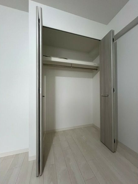 MELDIA CREST TAPP 新大阪 WESTの収納