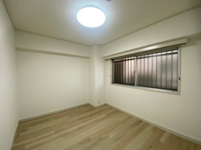 【洋室】 | ロイヤルハイツあびこ | スタンダードな洋室です