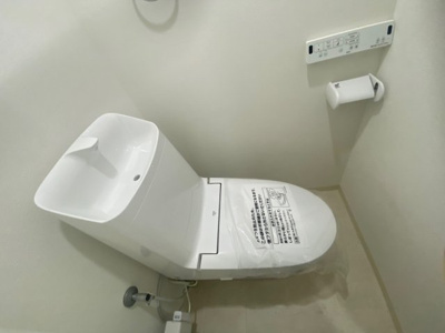 【トイレ】 | ロイヤルハイツあびこ | ゆったりとした空間のトイレです