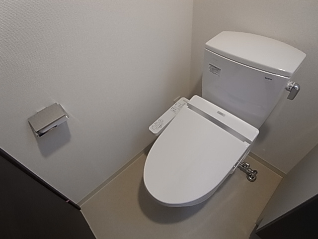神戸市兵庫区湊町３丁目の賃貸マンションのトイレ|ウォシュレット付トイレ