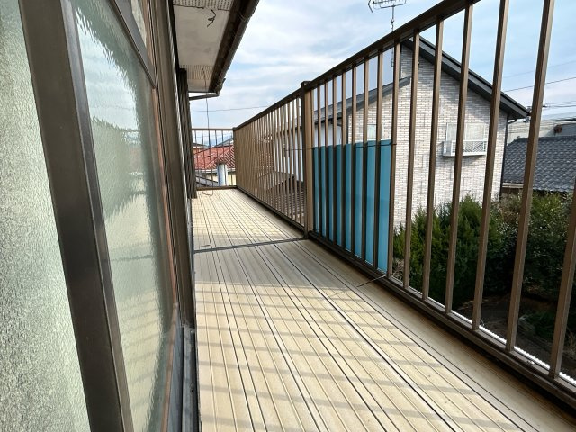 都城市吉尾町の中古一戸建のバルコニー