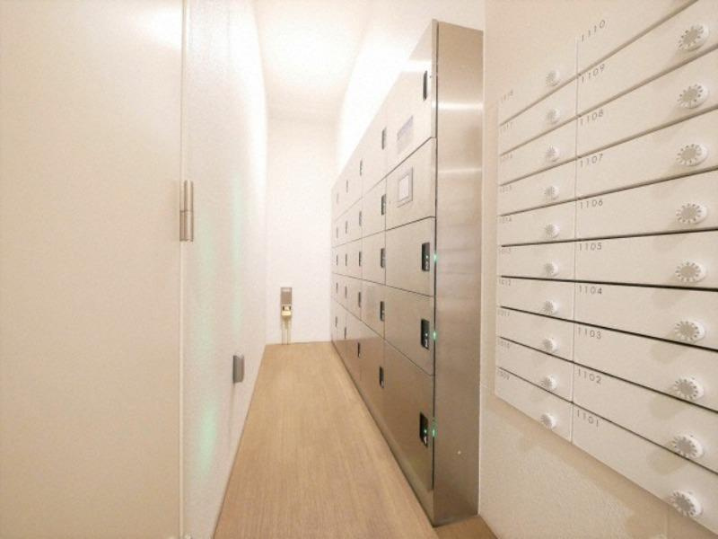 セレニテ新大阪カルムのその他共用部分|宅配ボックス