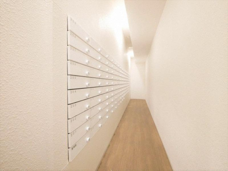 セレニテ新大阪カルムのその他共用部分|集合郵便受け