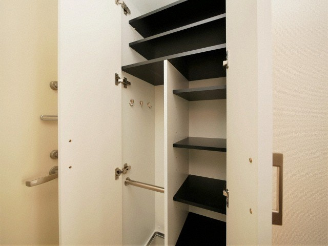 セレニテ新大阪カルムの収納