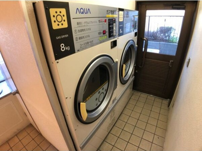  | メゾン・ド・スクワール