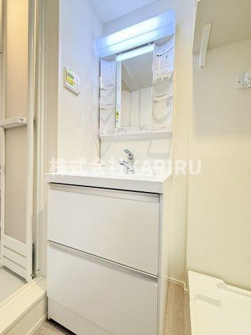 そよ風とラテとの洗面所