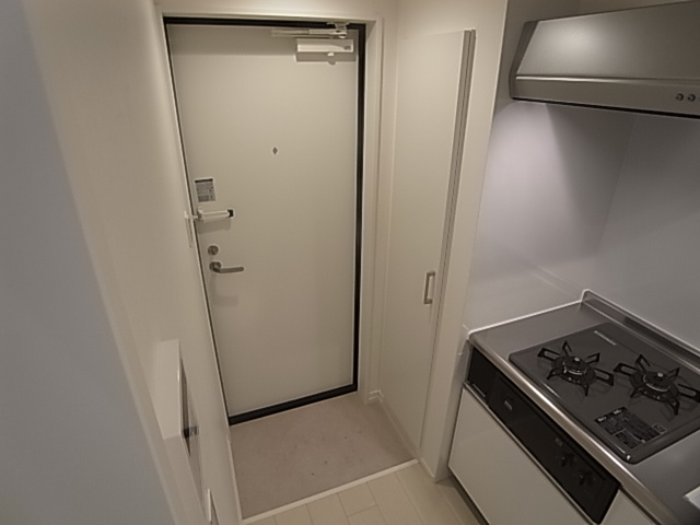 神戸市須磨区中島町３丁目のアパートの玄関|シューズボックス付き