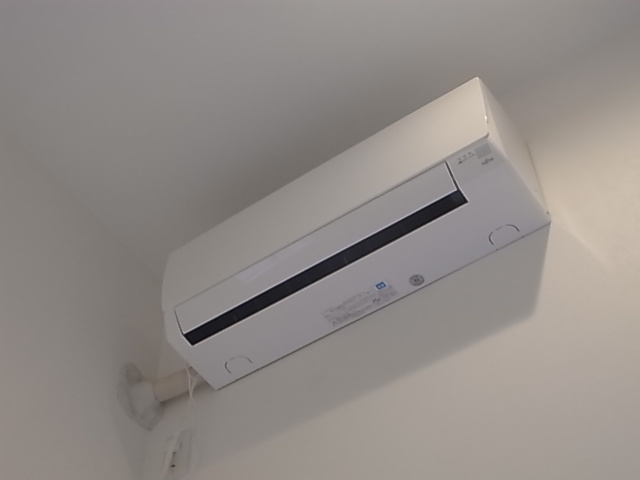 神戸市須磨区中島町３丁目のアパートの設備|エアコン