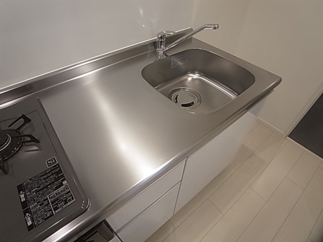 神戸市須磨区中島町３丁目のアパート