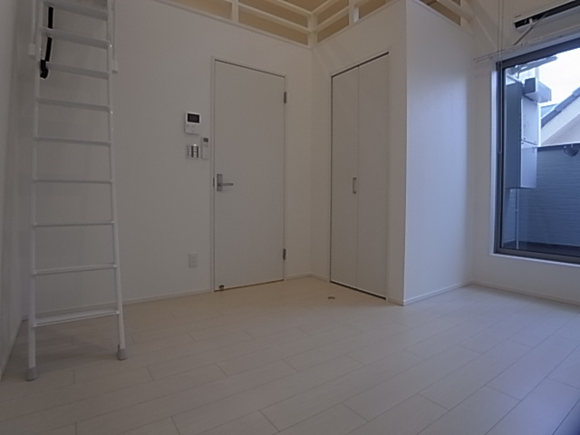 神戸市須磨区中島町３丁目のアパート