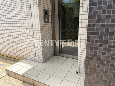 【エントランス】 | ウェルシーレジデンス鵜の木 | ゆとりのあるエントランスです