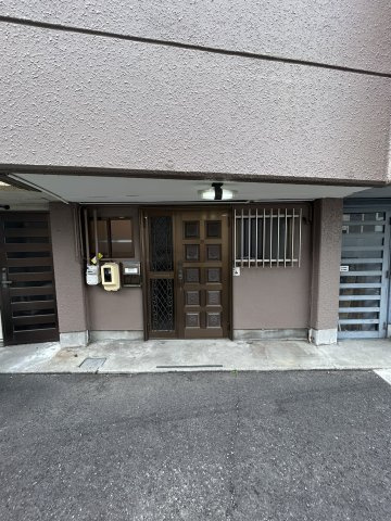 藤塚町テラスハウスの外観