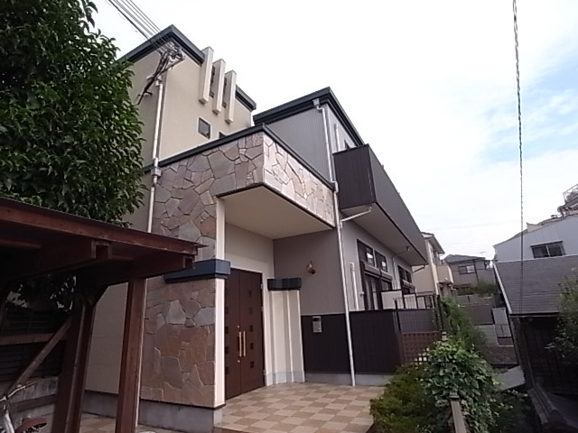 神戸市兵庫区会下山町３丁目のアパート