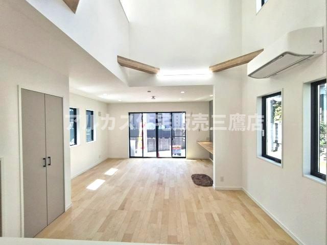 【内覧動画公開中】西東京市南町5丁目 新築戸建 西武新宿線 田無駅の居間・リビング