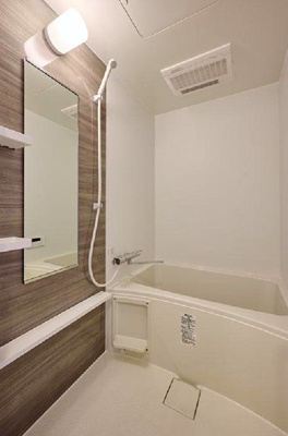 【浴室】 | フォルモサ美野島 | 別号室の写真になります。現況優先。