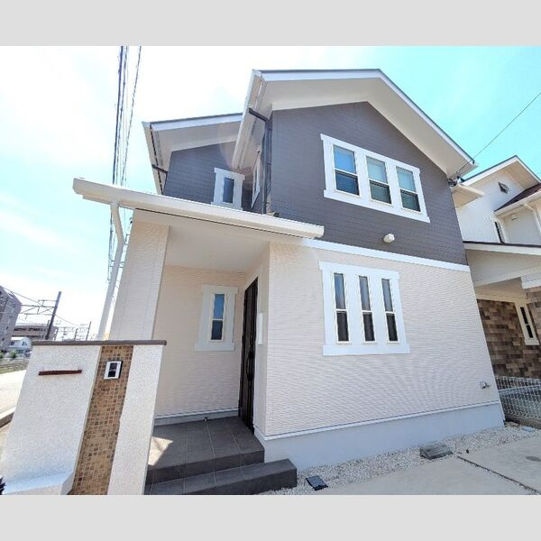 新舞子大瀬戸建の外観