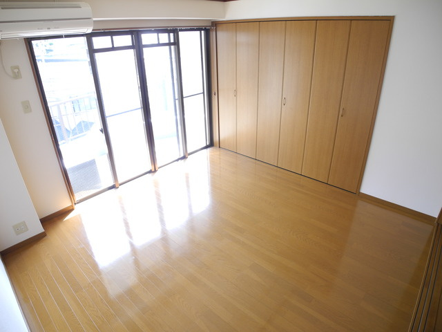 アサヒツインハイツの居間・リビング|※同間取りの別の階のお部屋の画像です※