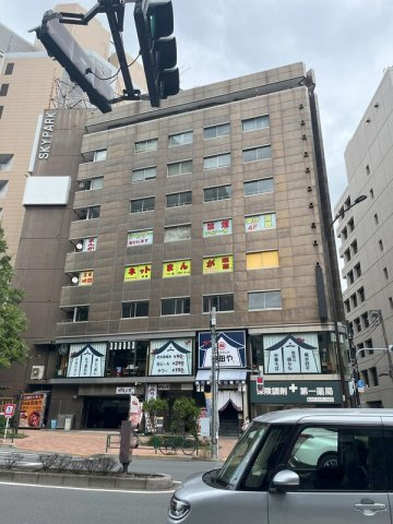 愛光舎ビルの外観