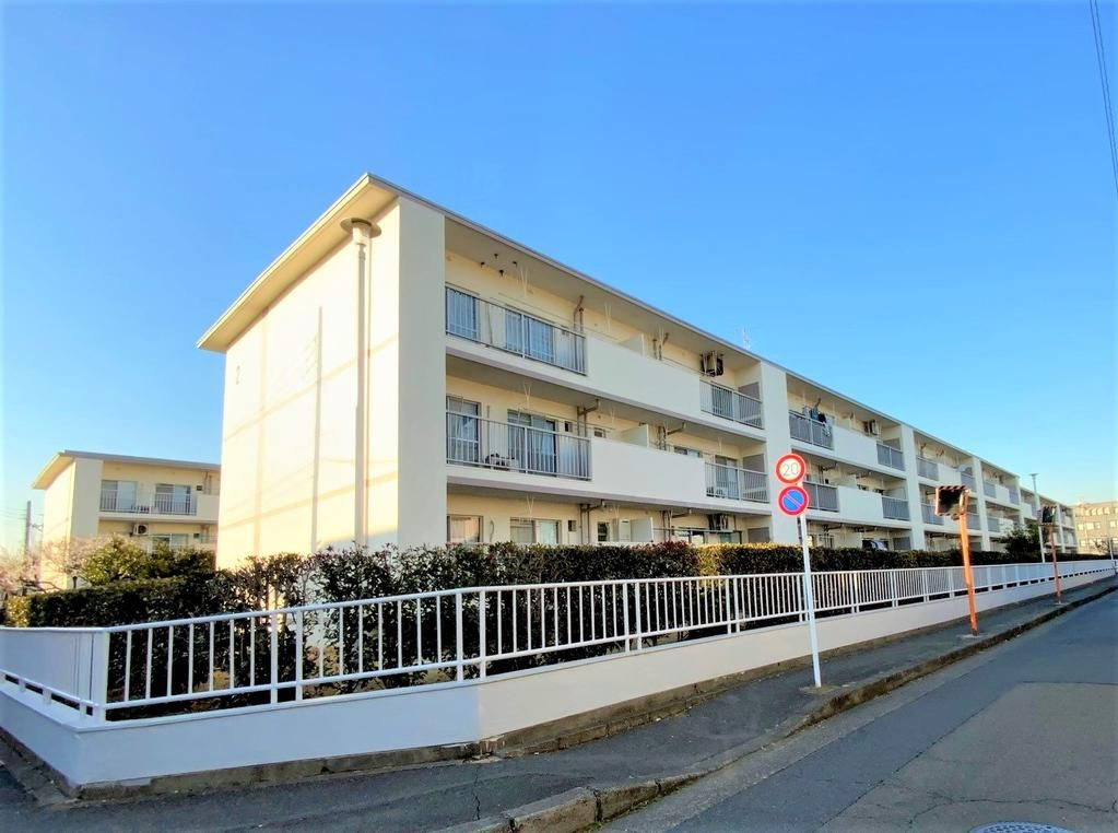 立川市羽衣町２丁目の中古マンションの外観