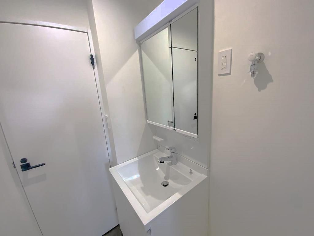 立川市羽衣町２丁目の中古マンションの独立洗面台