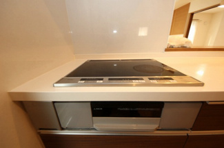 【キッチン】 | 鹿沼市晃望台中古住宅 | IHクッキングヒーター