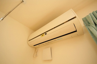 【冷暖房・空調設備】 | 鹿沼市晃望台中古住宅 | 2階エアコン