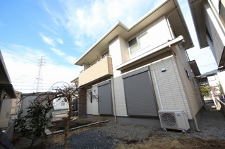 【外観】 | 鹿沼市晃望台中古住宅 | 南側からの外観＆お庭