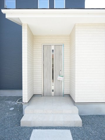 【玄関】 | よかタウン菊池郡大津町美咲野4丁目1期　1号棟