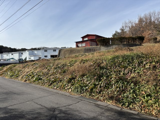 土地　上田市保野の外観