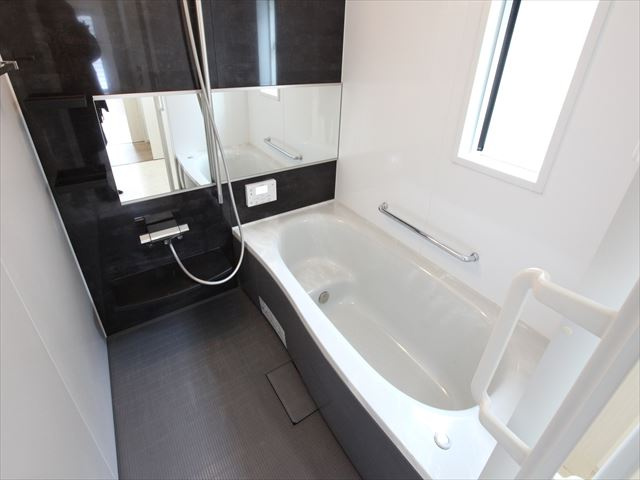 【浴室】の画像