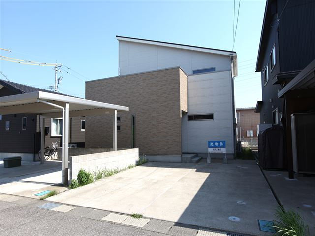白山市柴木町中古住宅の画像