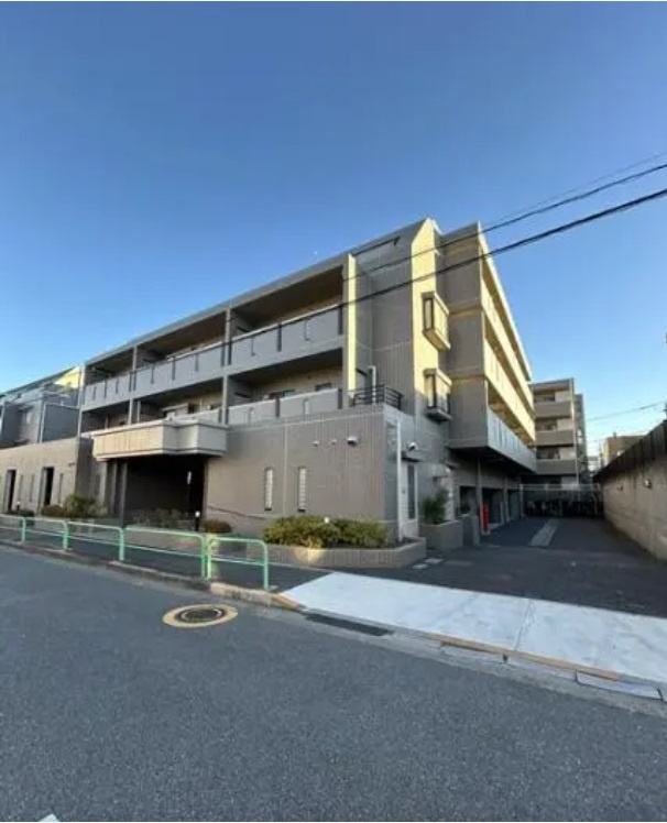 アールヴェール中村橋の外観