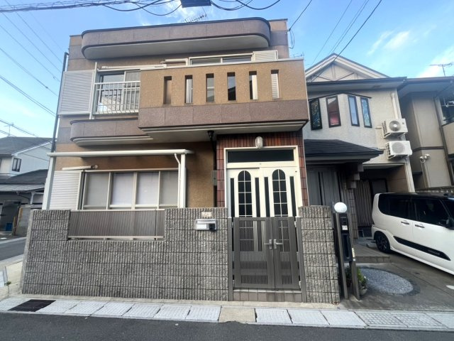 ◆南西向き角地◆令和６年１１月リフォーム済みの美宅◆宇治市五ヶ庄戸ノ内の外観|外観