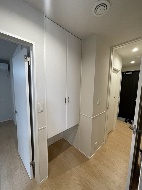 ラビアンローゼの居間・リビング