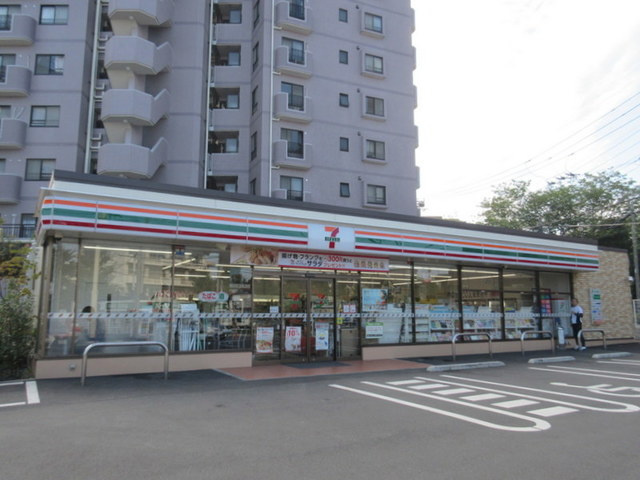 ラビアンローゼのその他|セブンイレブンさいたま南本町2丁目店