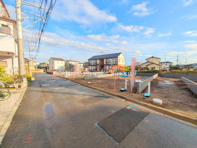 月々１０万円台～　新築戸建　川越市今成13期の前面道路含む現地写真|3号棟