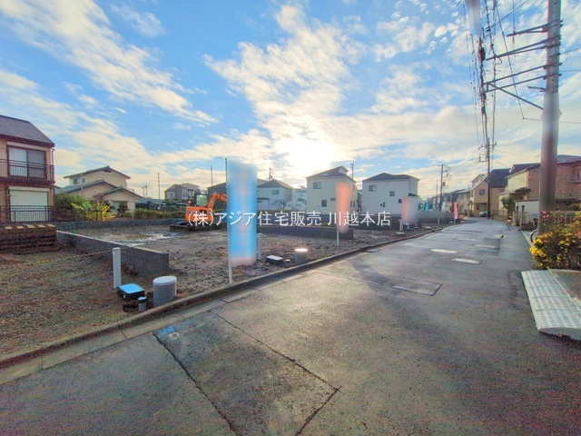 月々１０万円台～　新築戸建　川越市今成13期の前面道路含む現地写真|2号棟